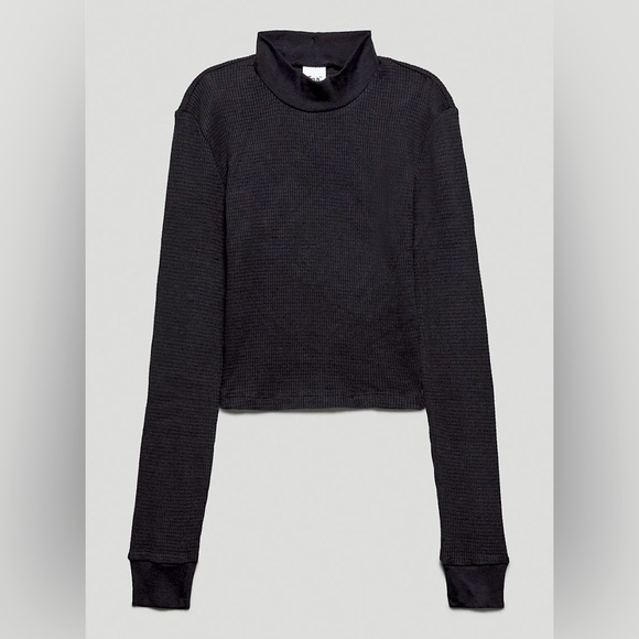 Aritzia tna black long sleeve shirt - Picture 3 of 4